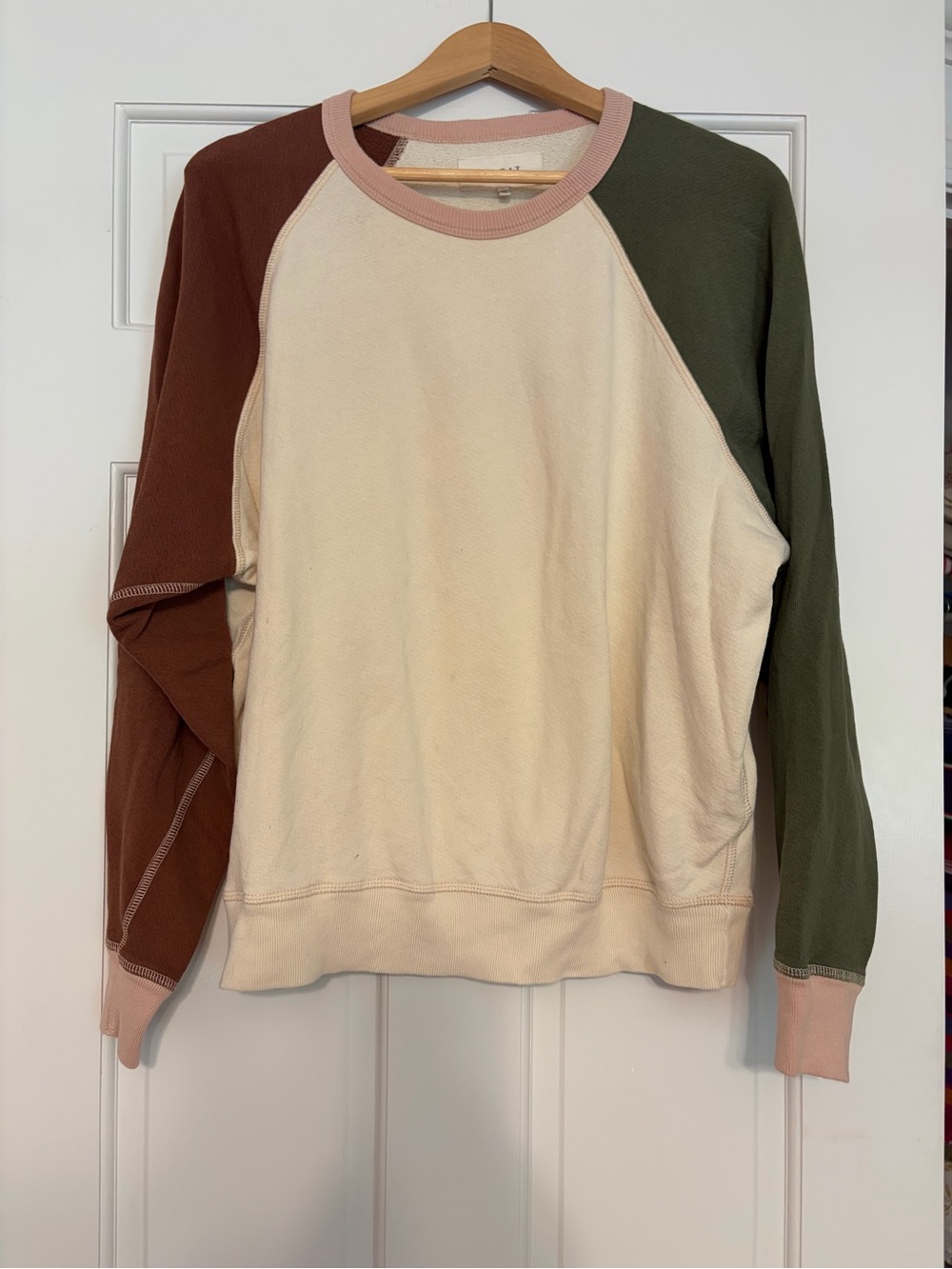 THE GREAT. Colorblock Crewneck - Cream, Brown & Olive with Pink Trim